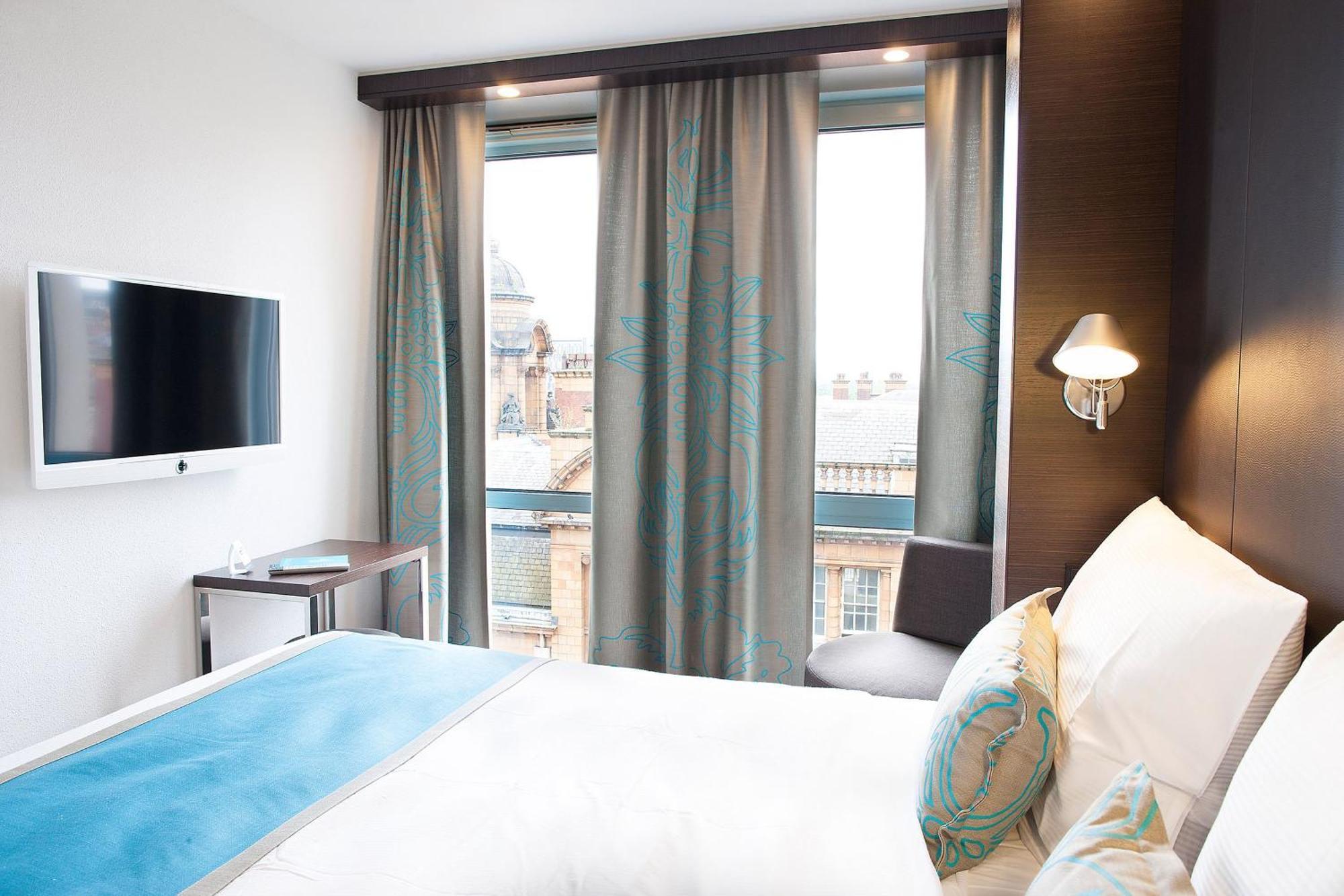 Motel One Manchester-Piccadilly ภายนอก รูปภาพ